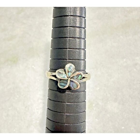 Abalone Shell Plumeria Flower Ring Minimalist Style Floral Ring 8.5 - Gift Box! - Picture 1 of 5
